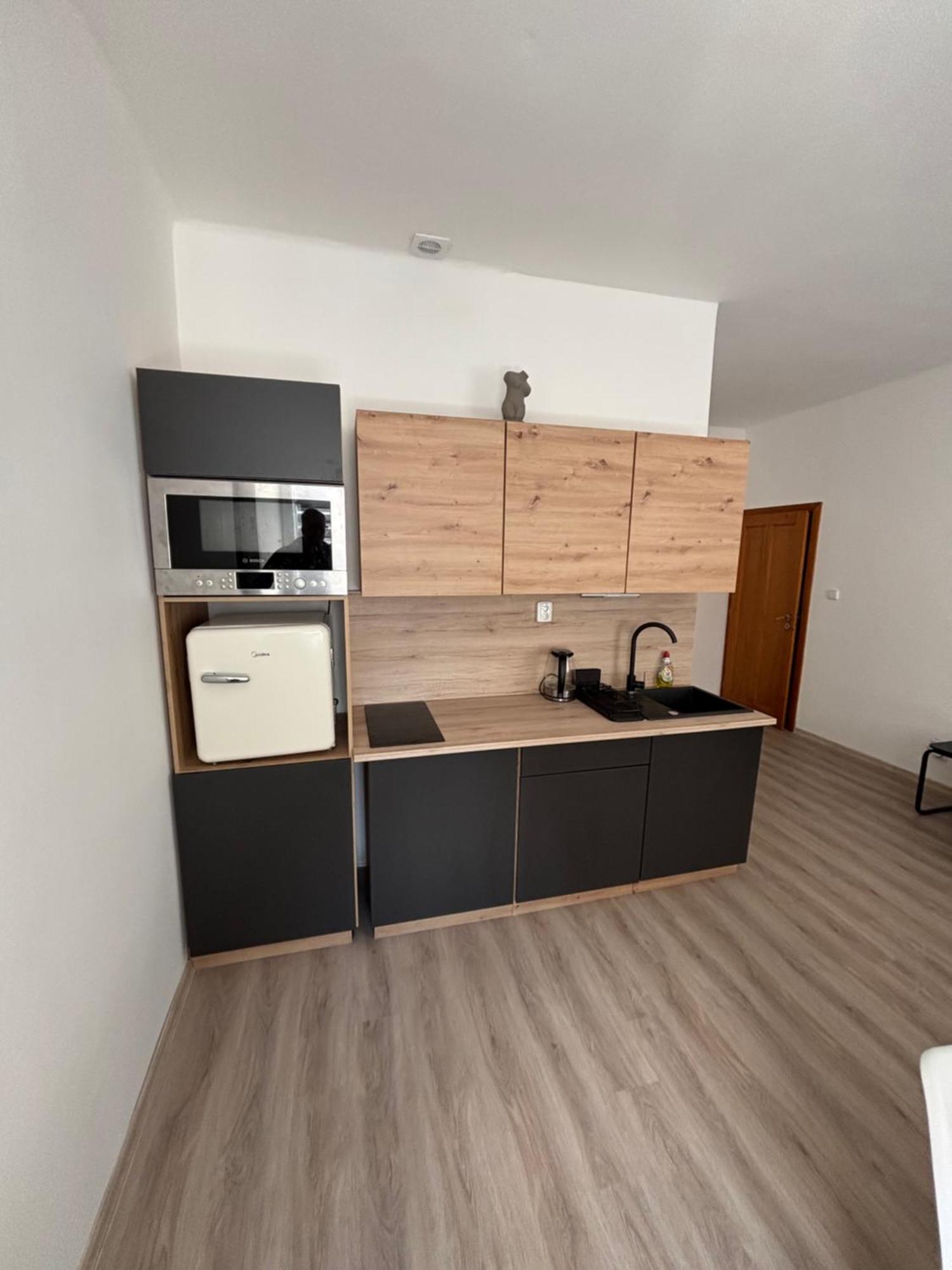 Apartman Orli Hnizdo Liberec Exterior foto